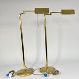 Pair of e-readers on golden and articulated 70s