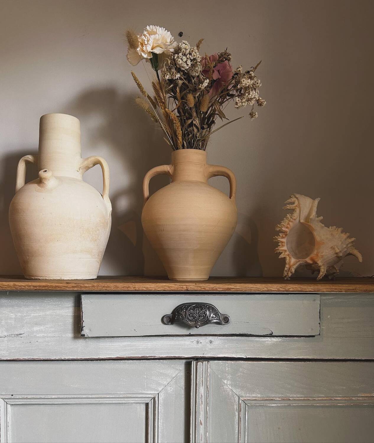 Terracotta vase gargoulette