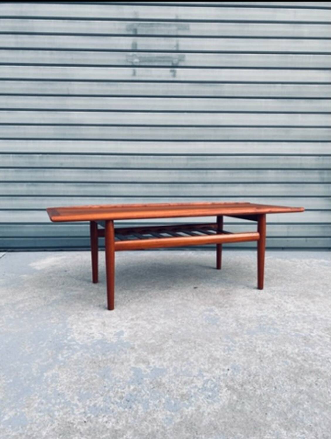 Grete Jalk teak coffee table, model "GJ106"