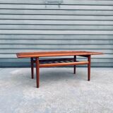 Grete Jalk teak coffee table, model "GJ106"