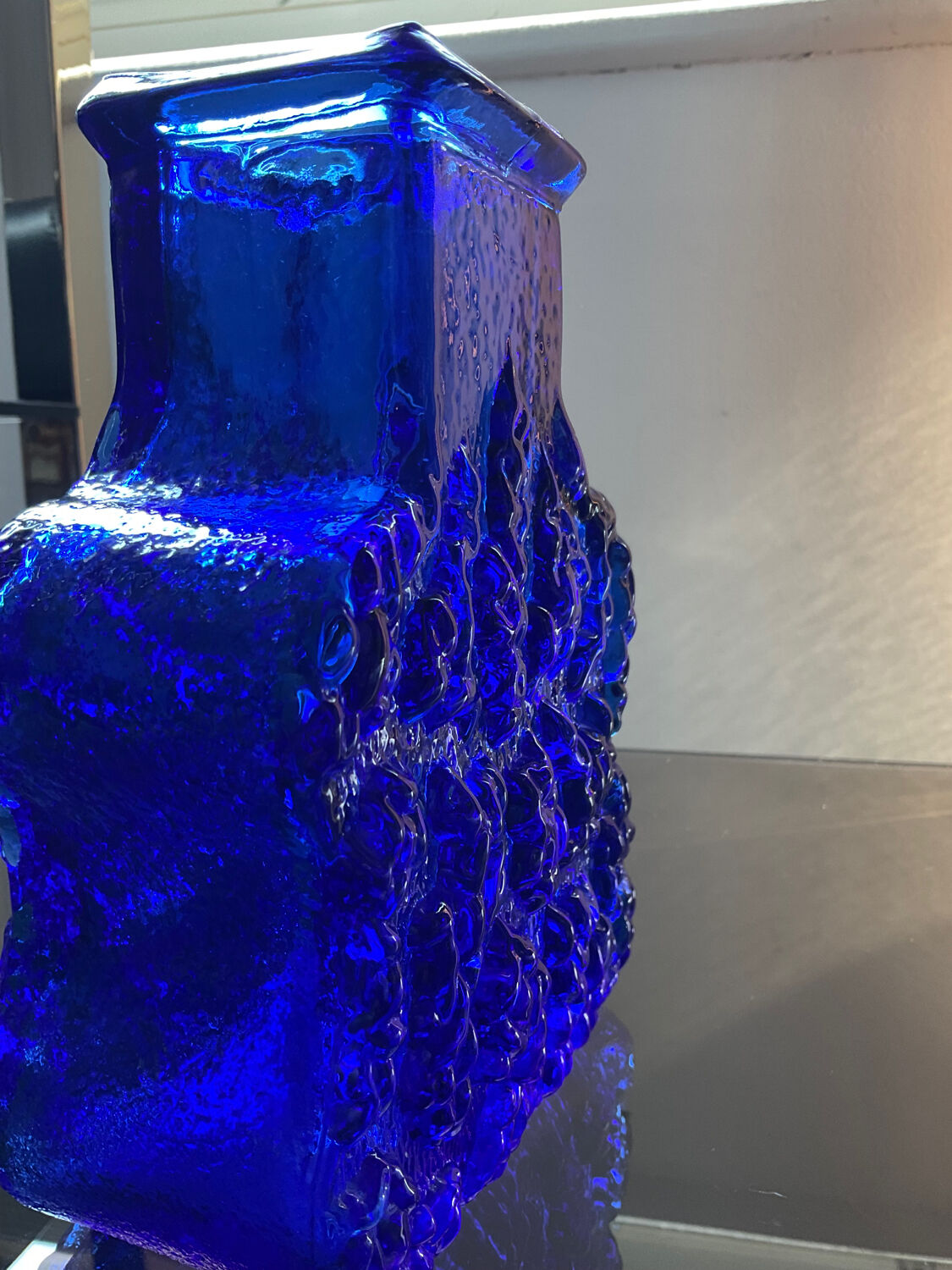 Cobalt blue vase by Lars Hellsten Sweden 1960s