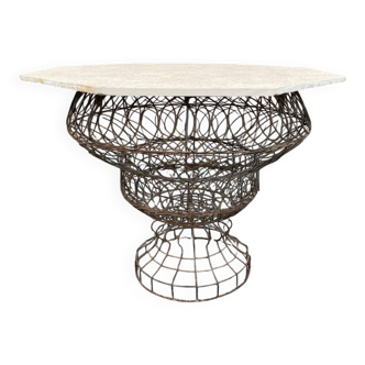 Table/planter wire table