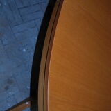 Baumann oval expandable table