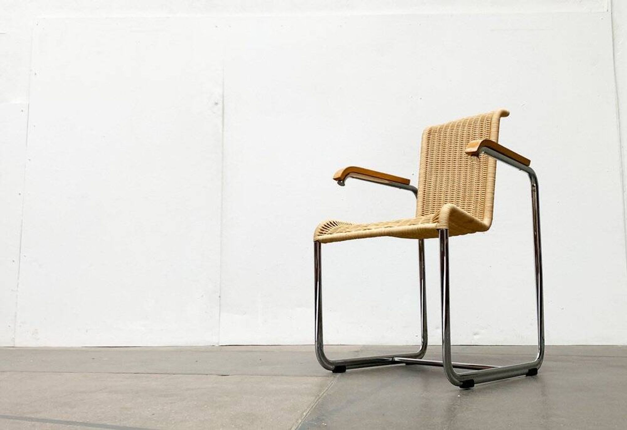 Vintage cantilever armchair D20 German by Tecta