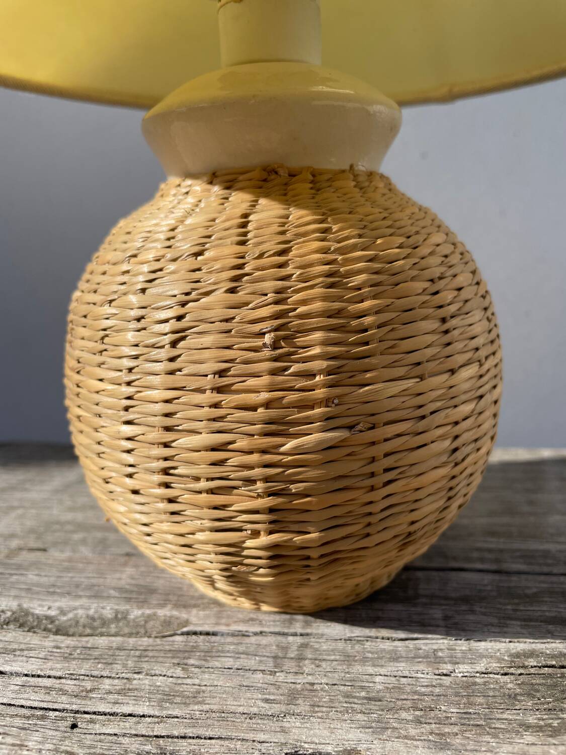 Rattan bedside lamp
