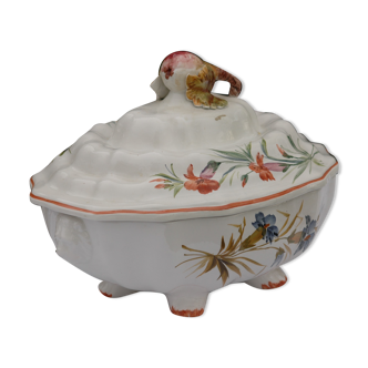 Vintage tureen