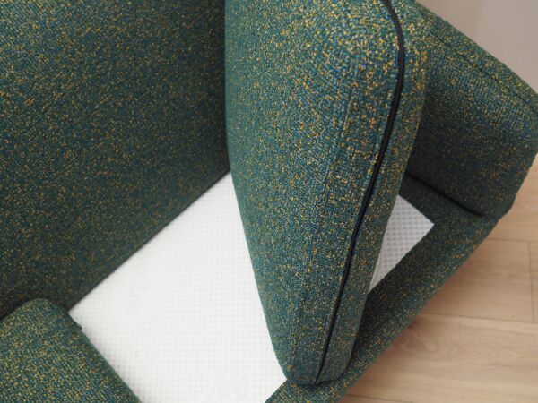 Canapé vert mélangé, design danois, années 1960, fabricant : A. Mikael Laursen, designer : Illum Wikkelsø