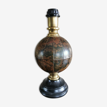 Pied de lampe vintage mappemonde