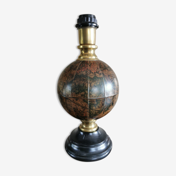 Vintage world-globe lamp foot