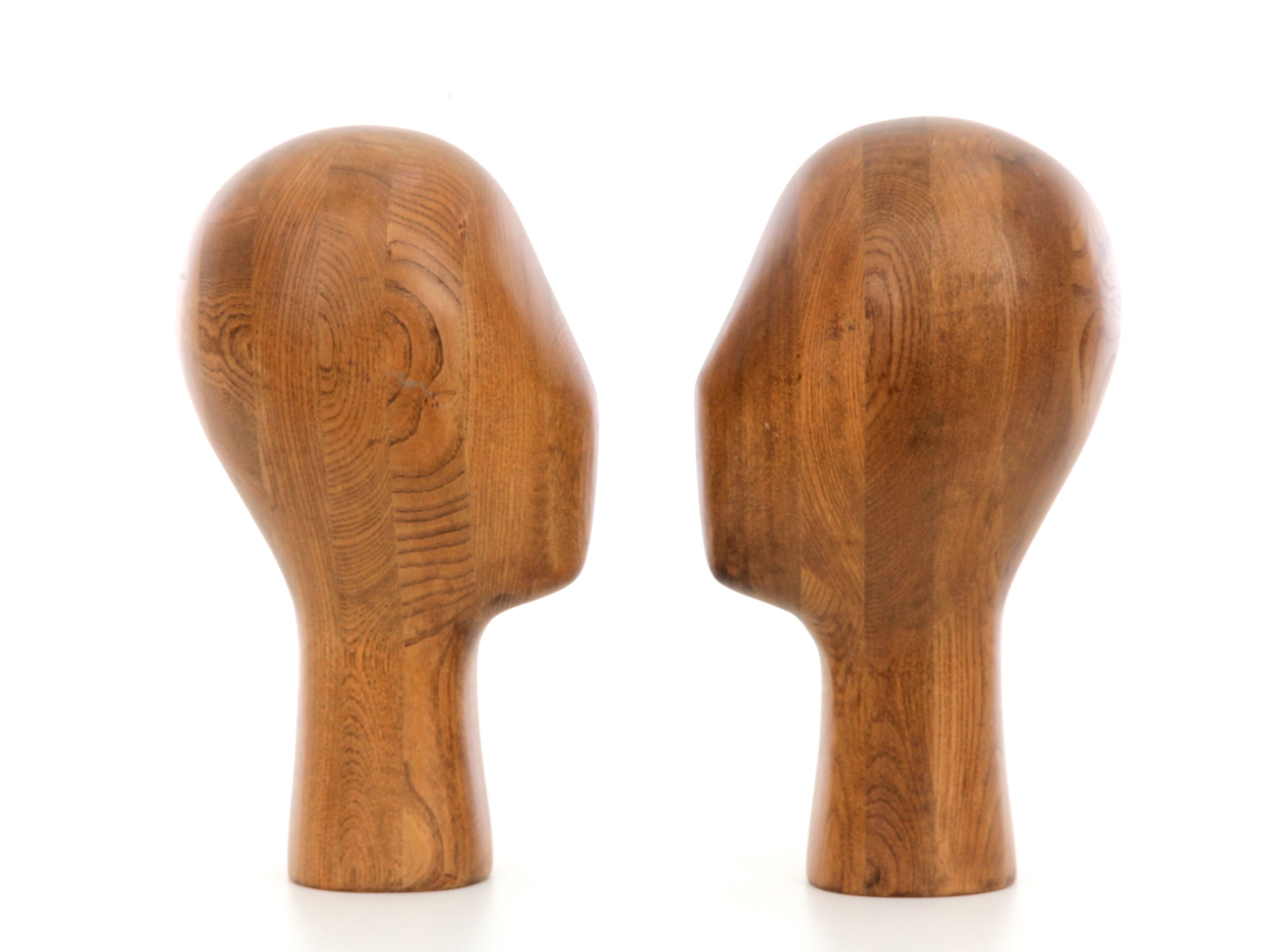 Pair of oak manequin head
