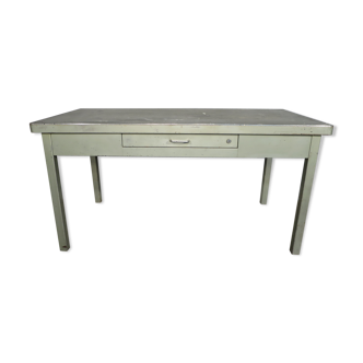 Industrial desk brand Yac 50