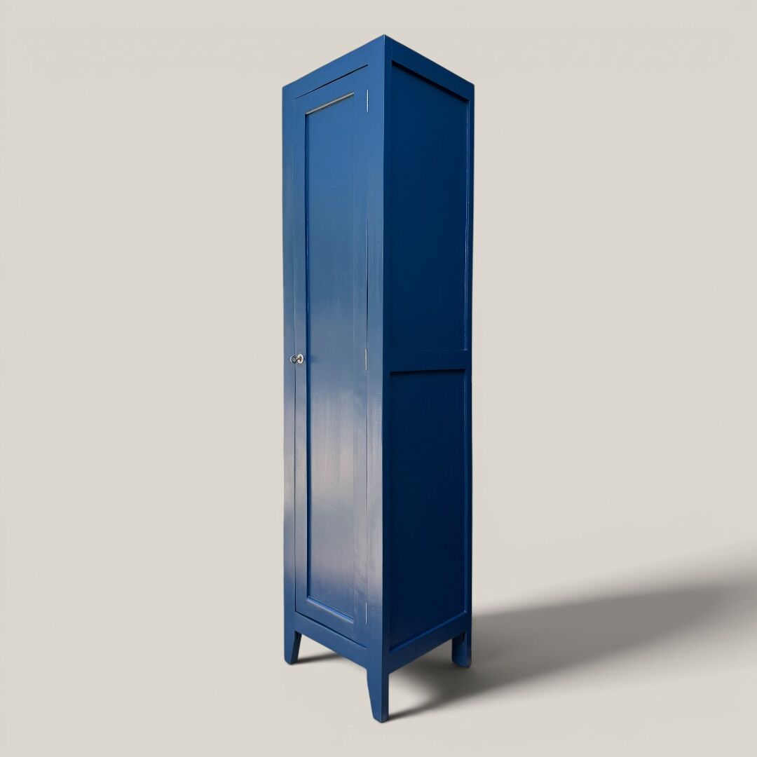 Parisian wardrobe blue column 1940