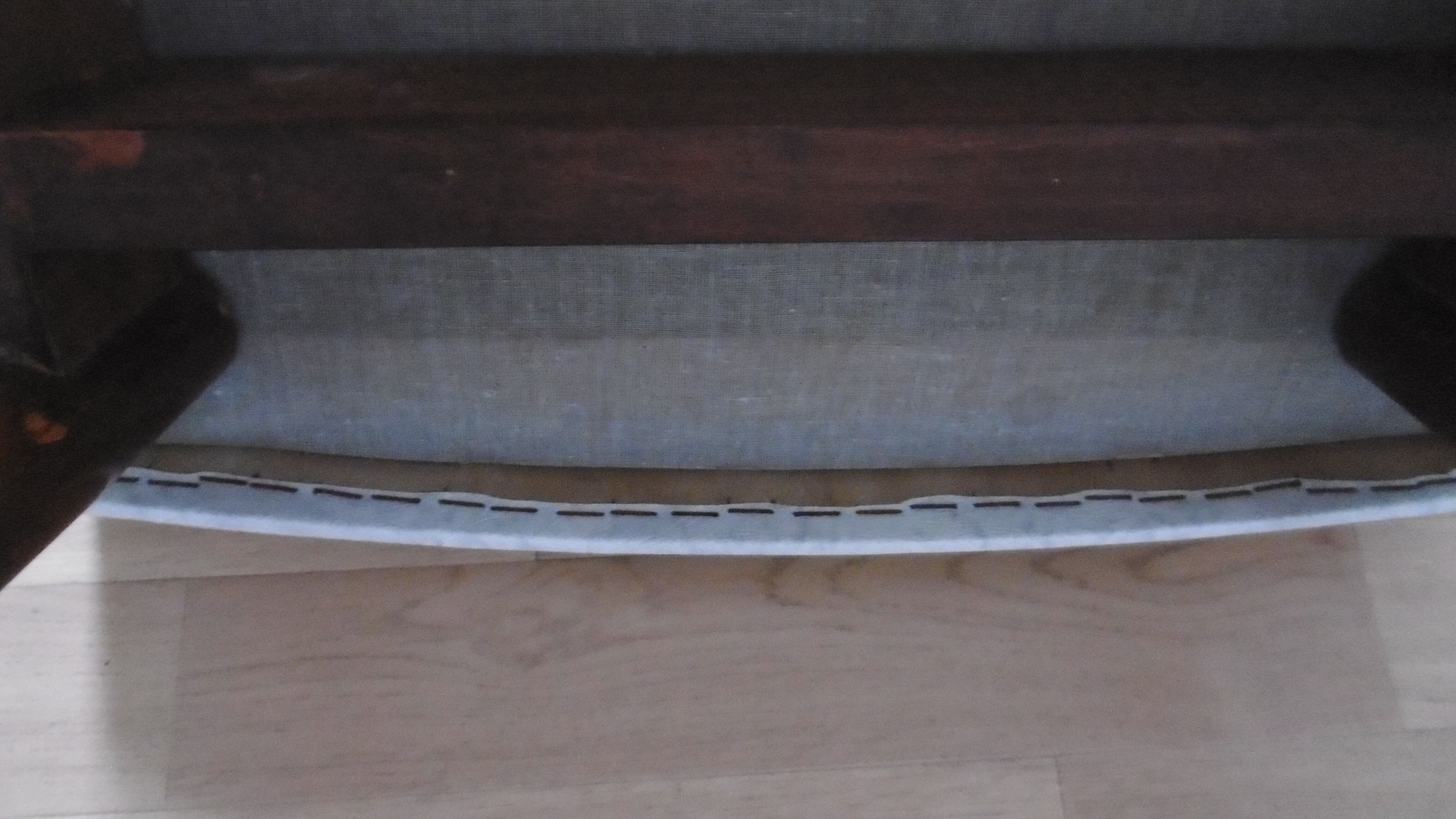 Chair in white leatherette of 60-70 years