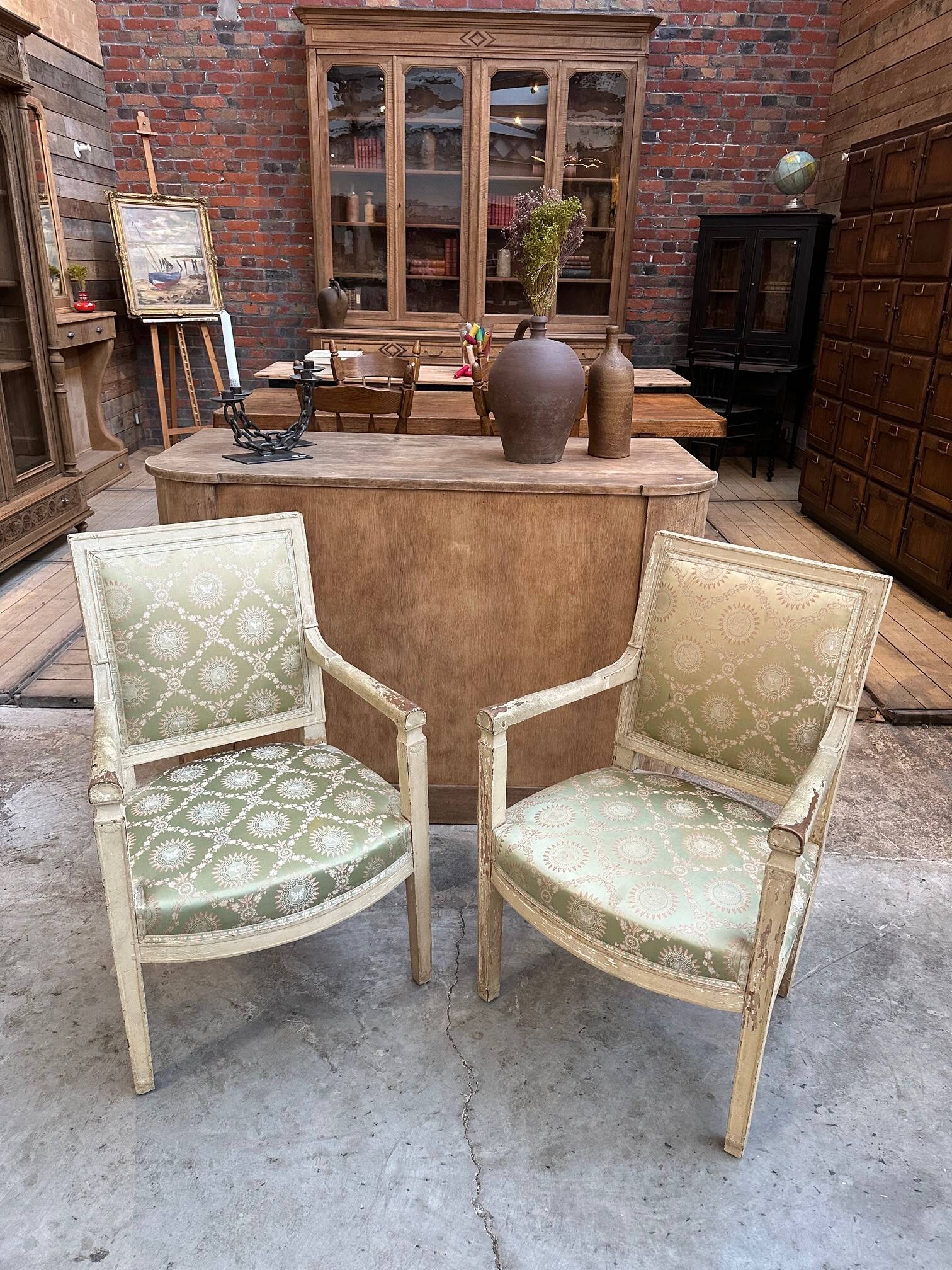 Paire de Fauteuils de Style DIRECTOIRE Début XIXème