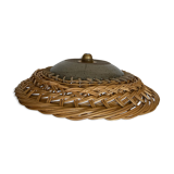 Ceramic and wicker suspension