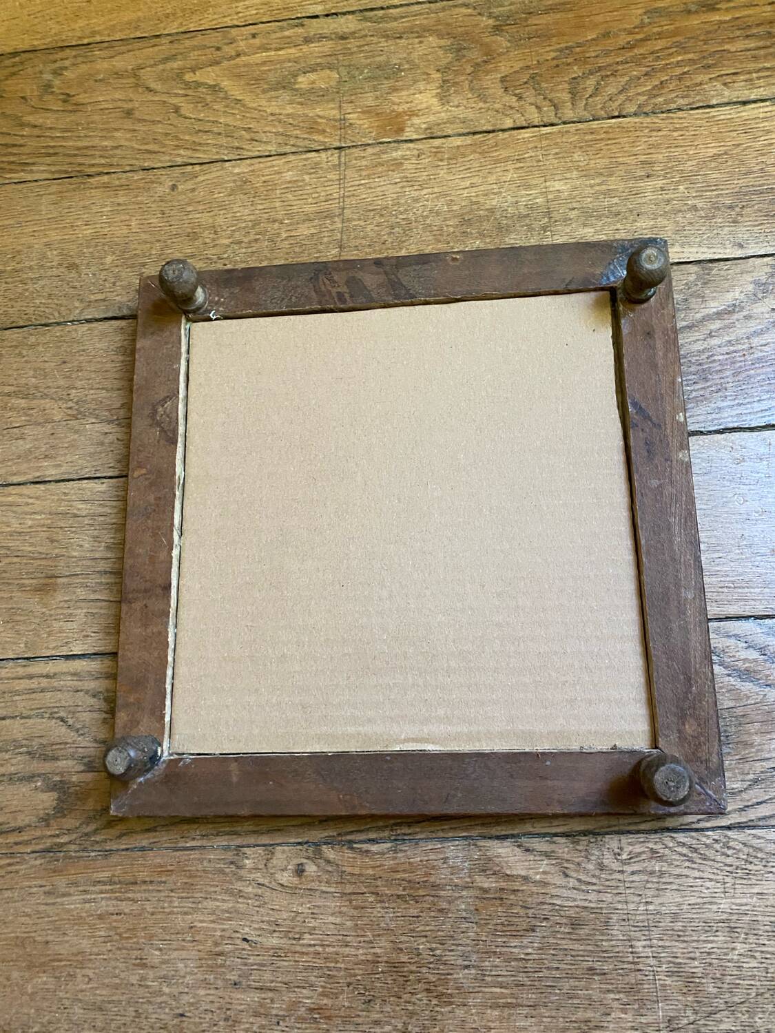 Gien trivet