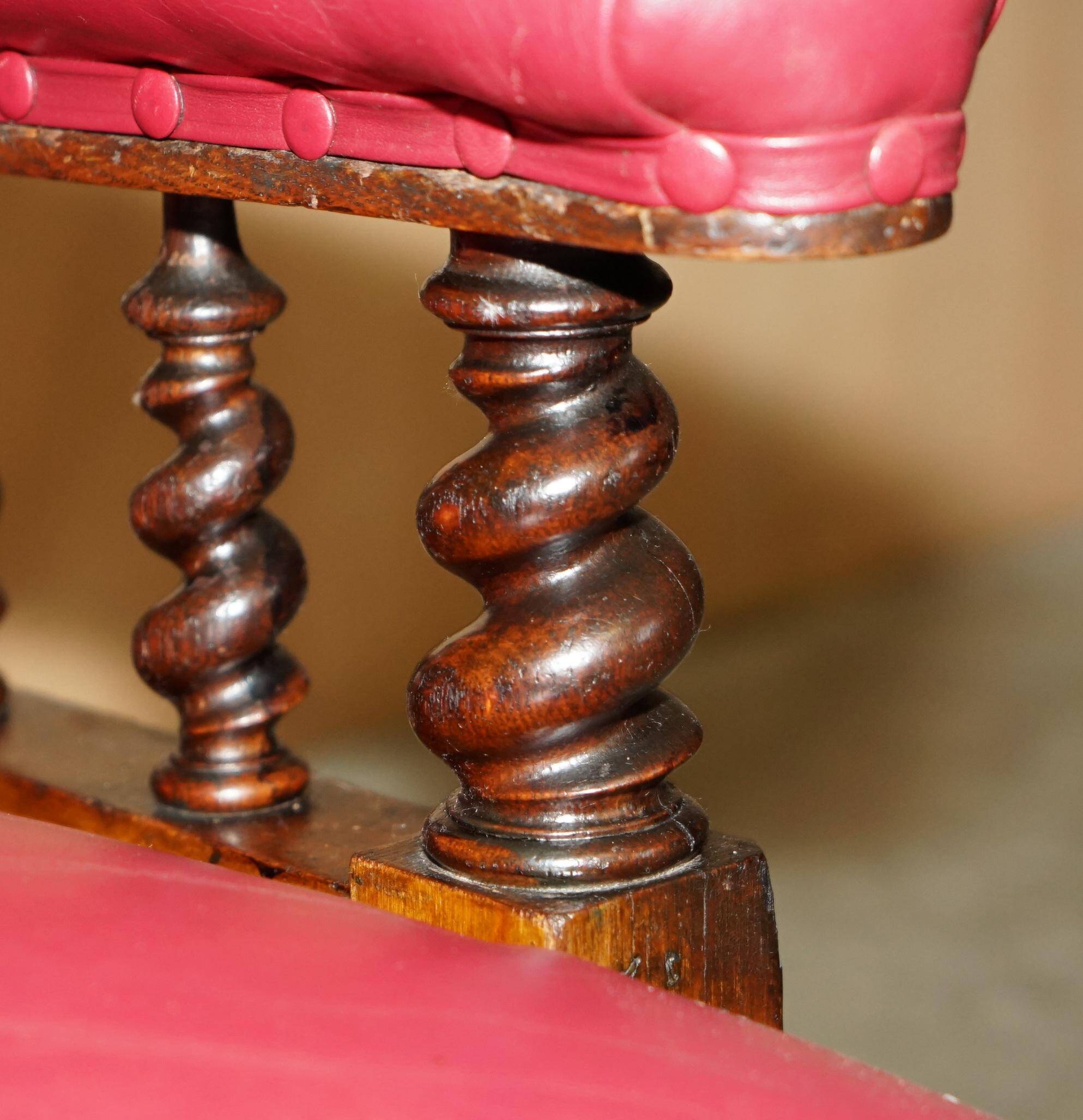 William IV antique Chesterfield armchair in leather with twisted barley structure.