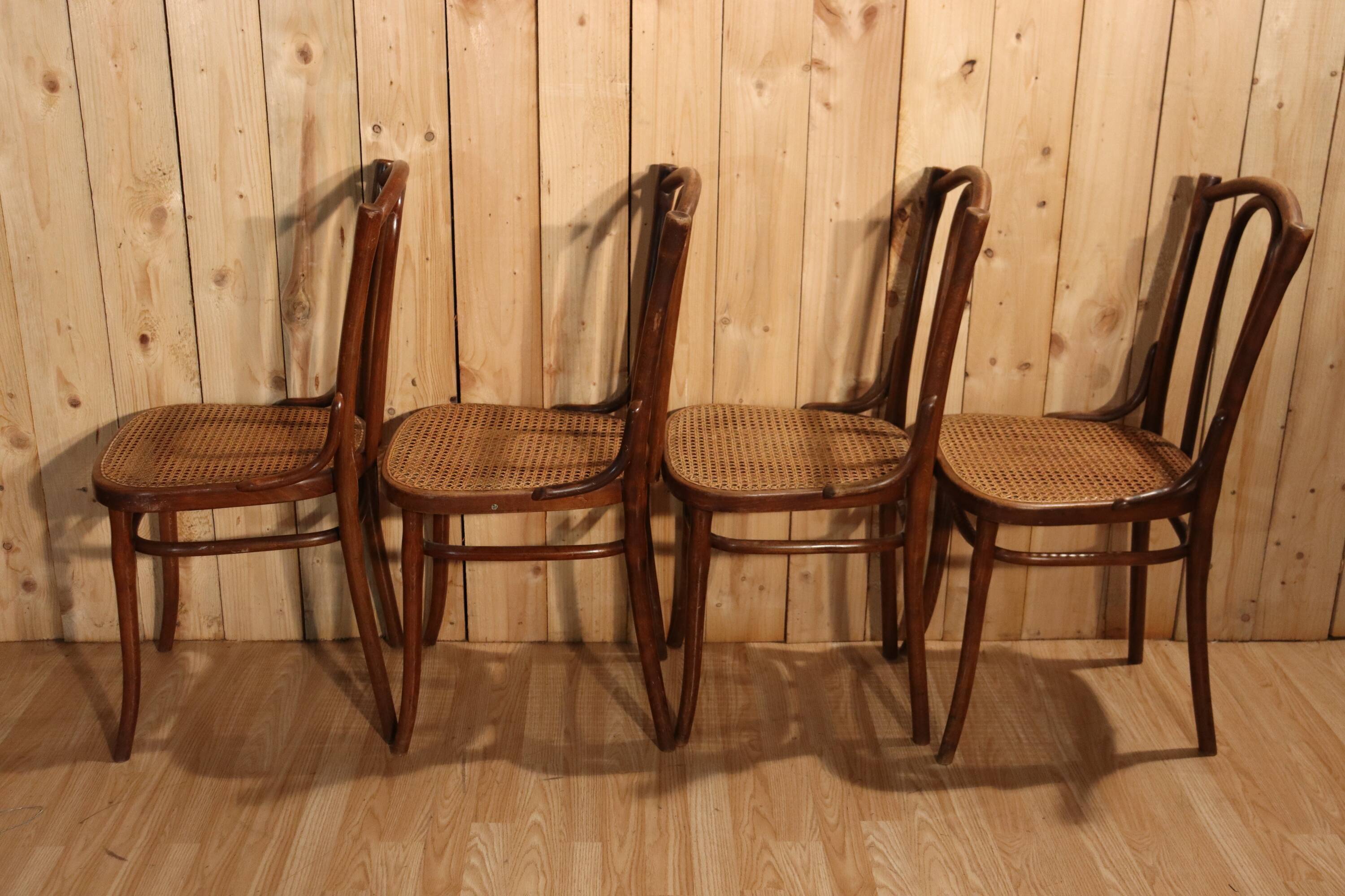 Thonet Series x8 bistro chairs no. 56