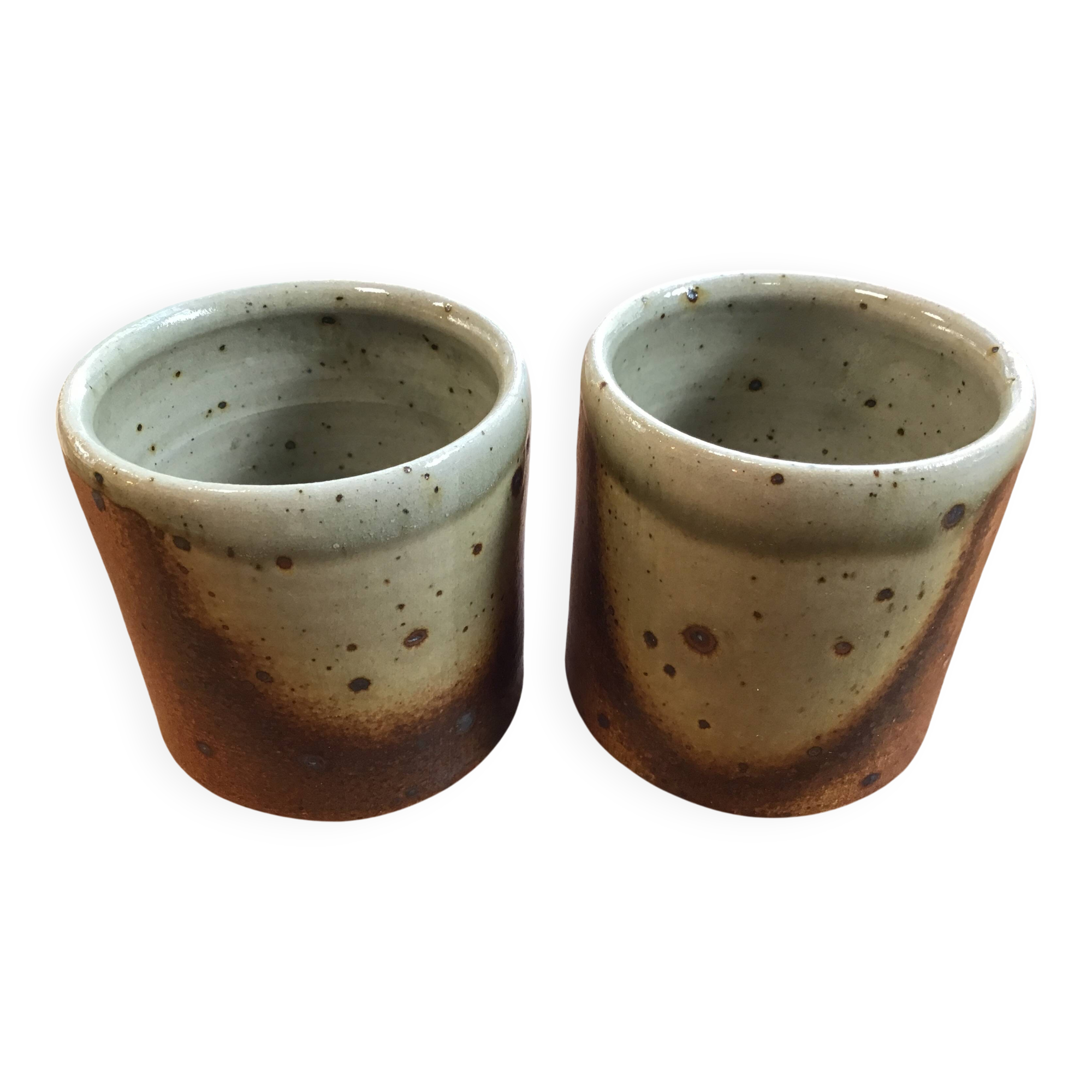 Stoneware cups