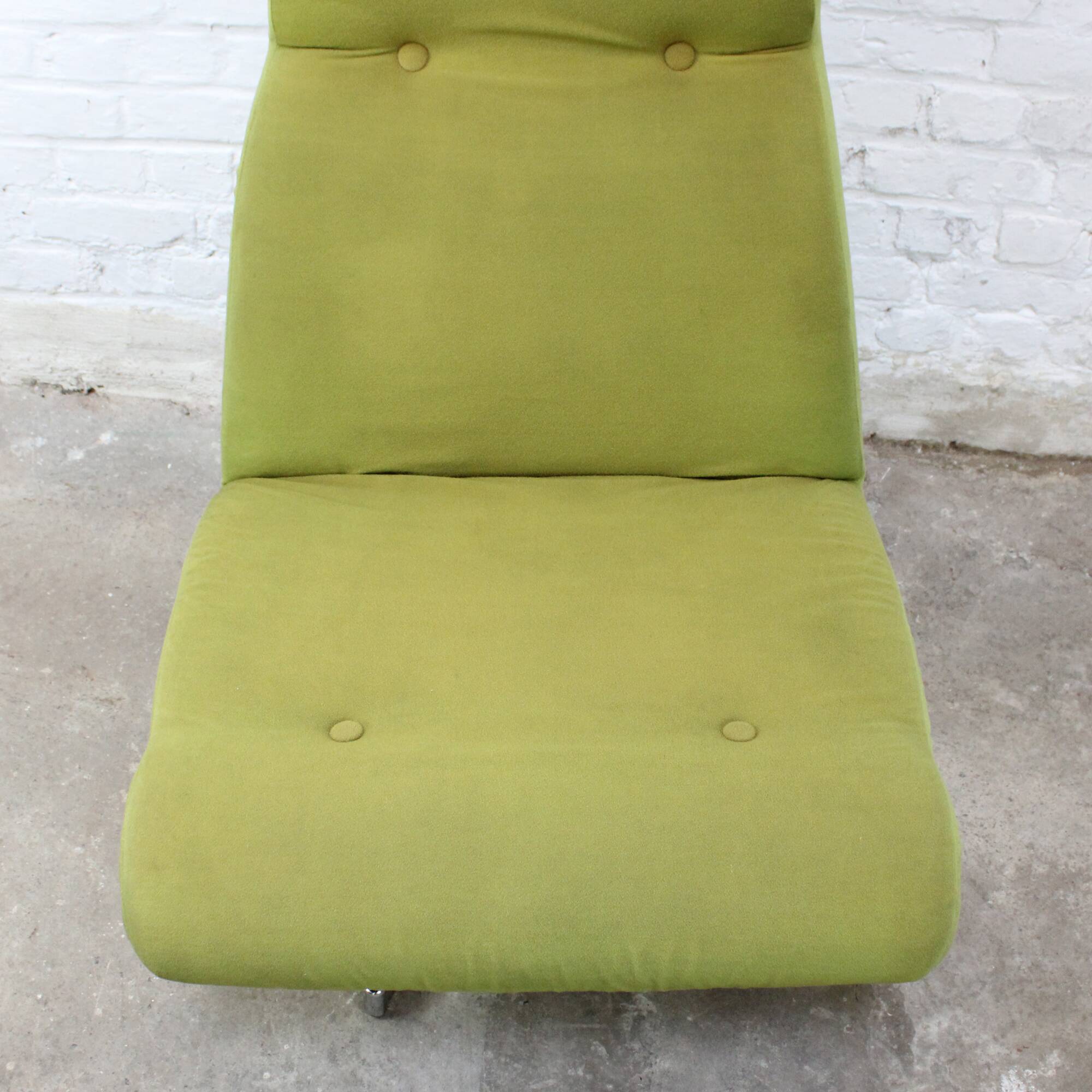Vintage swivel armchair model "Bombay" by Guy Bernard for Meurop 1971