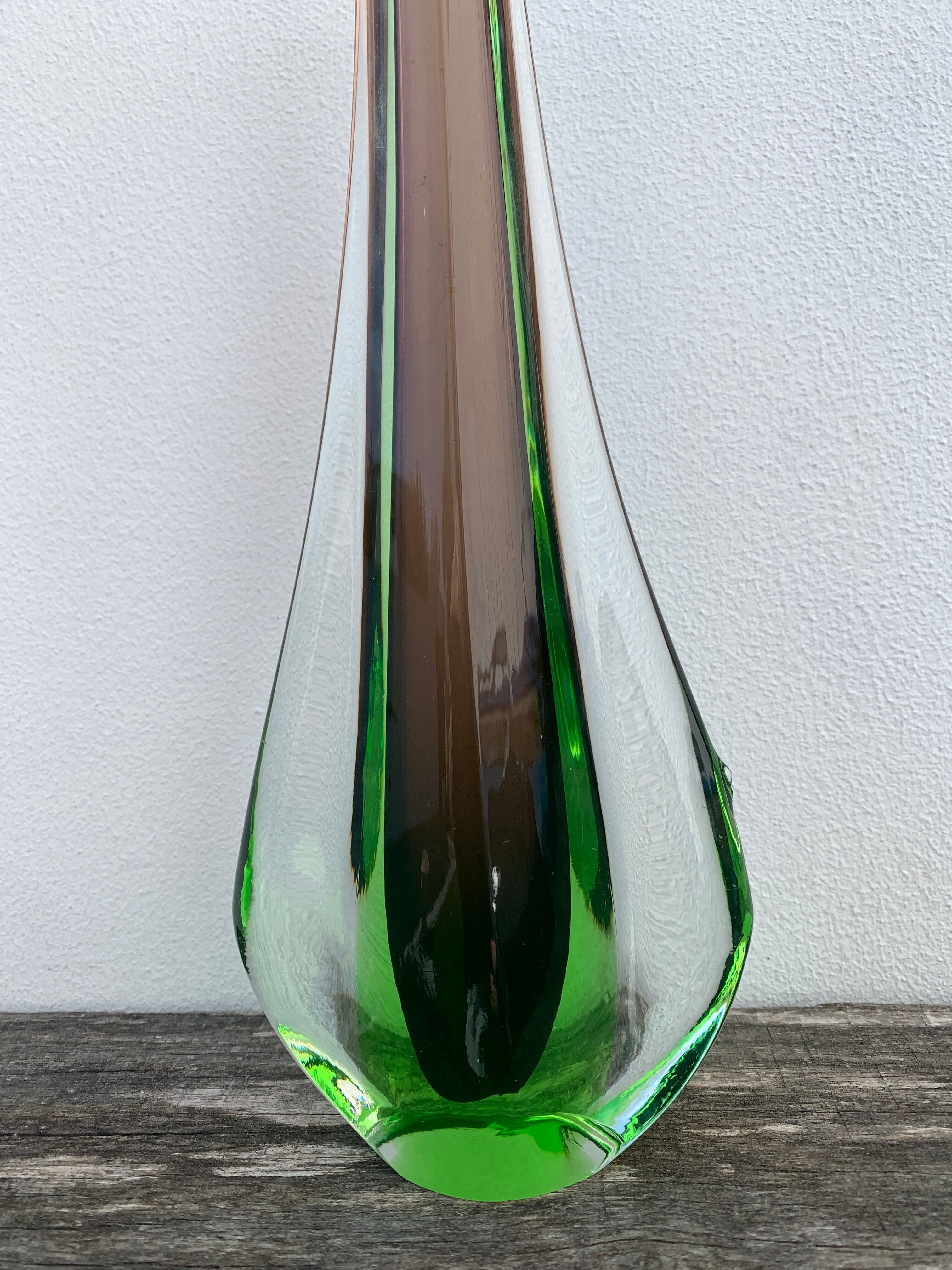 Green and red glass soliflore Sommerso Murano vase 1970