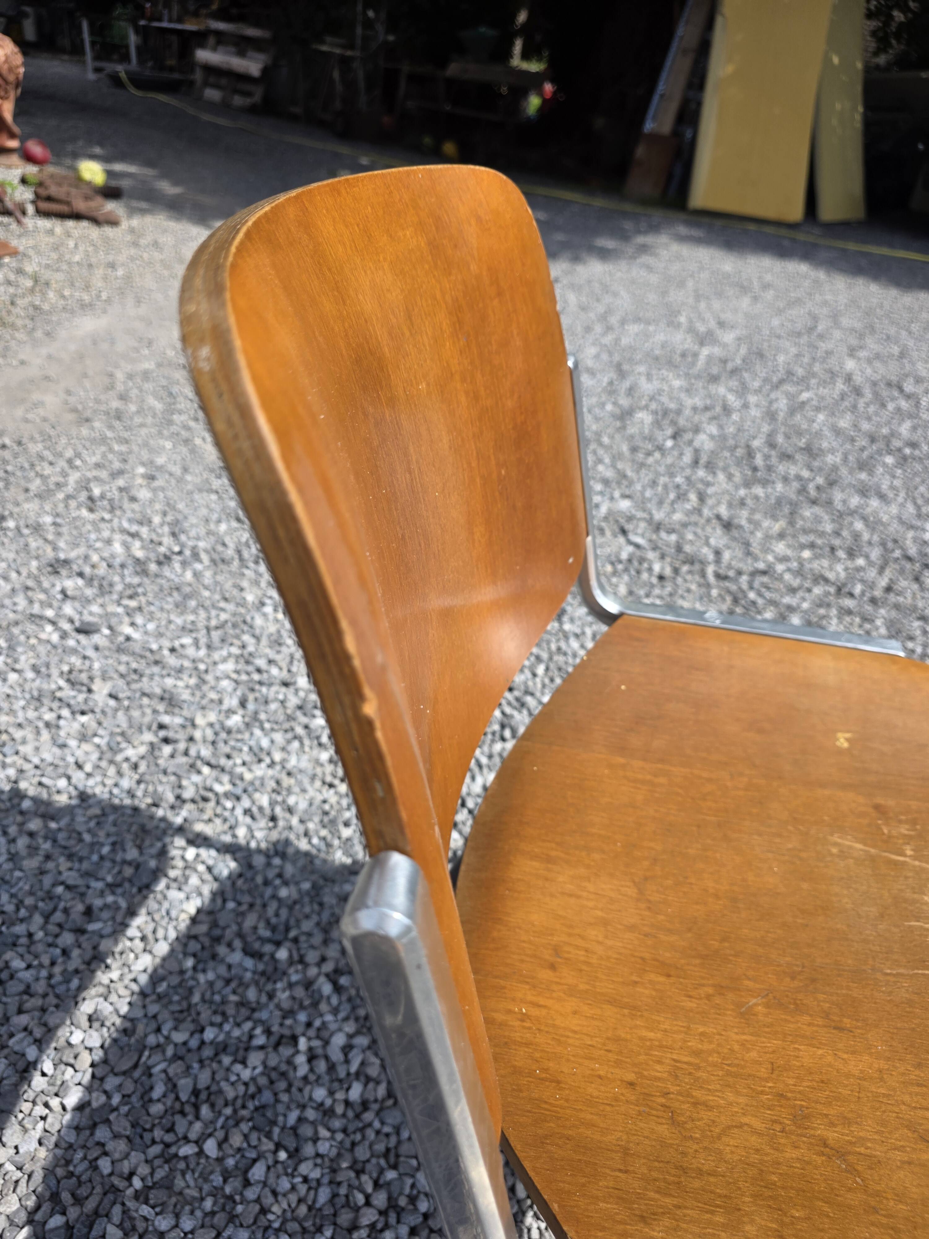 Paire de chaises "DSC 106" par Giancarlo Piretti pour Castelli, 1960