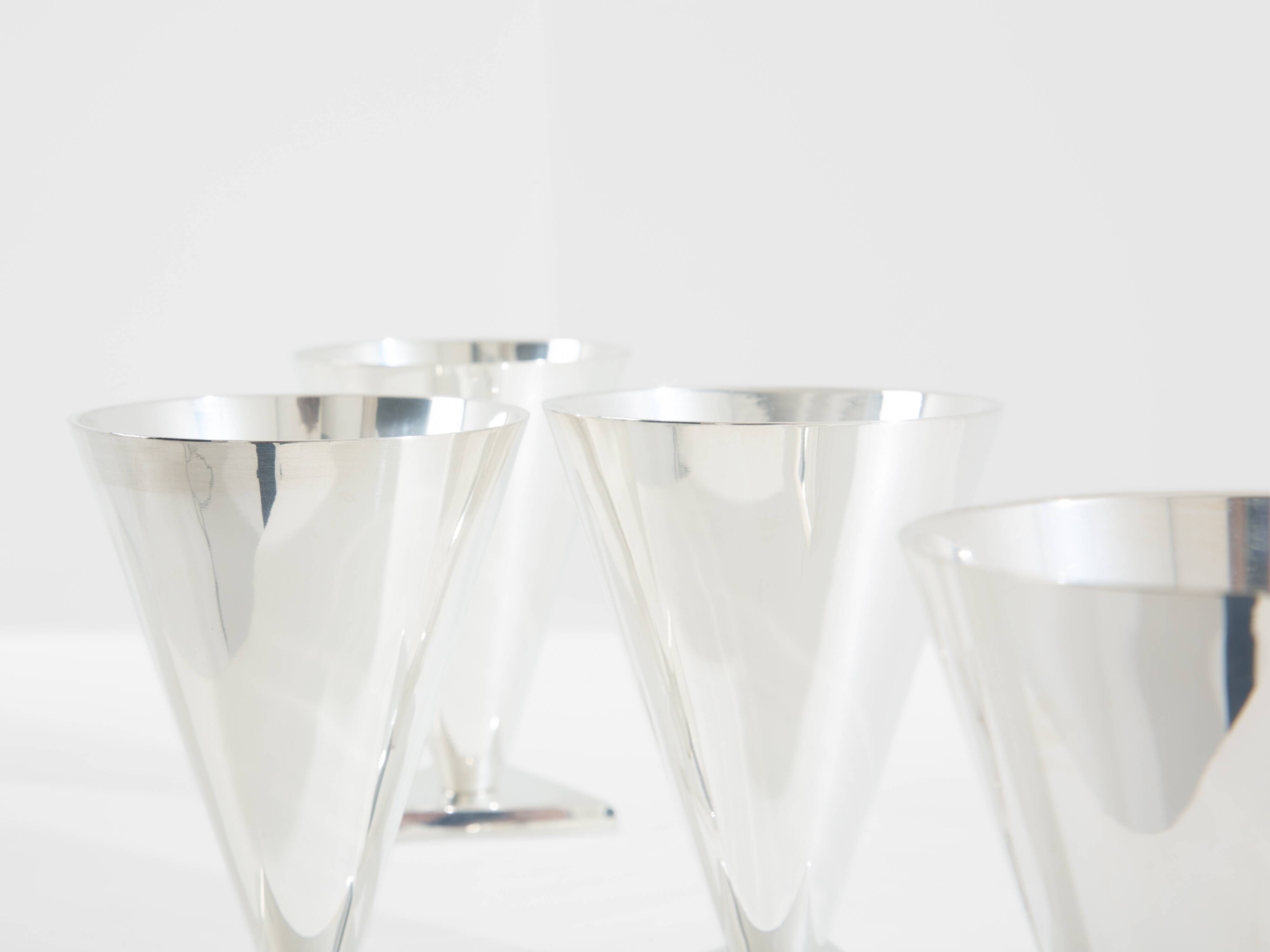 Set of 6 Art Deco silver-plated metal cups by La Maison Desny 1928