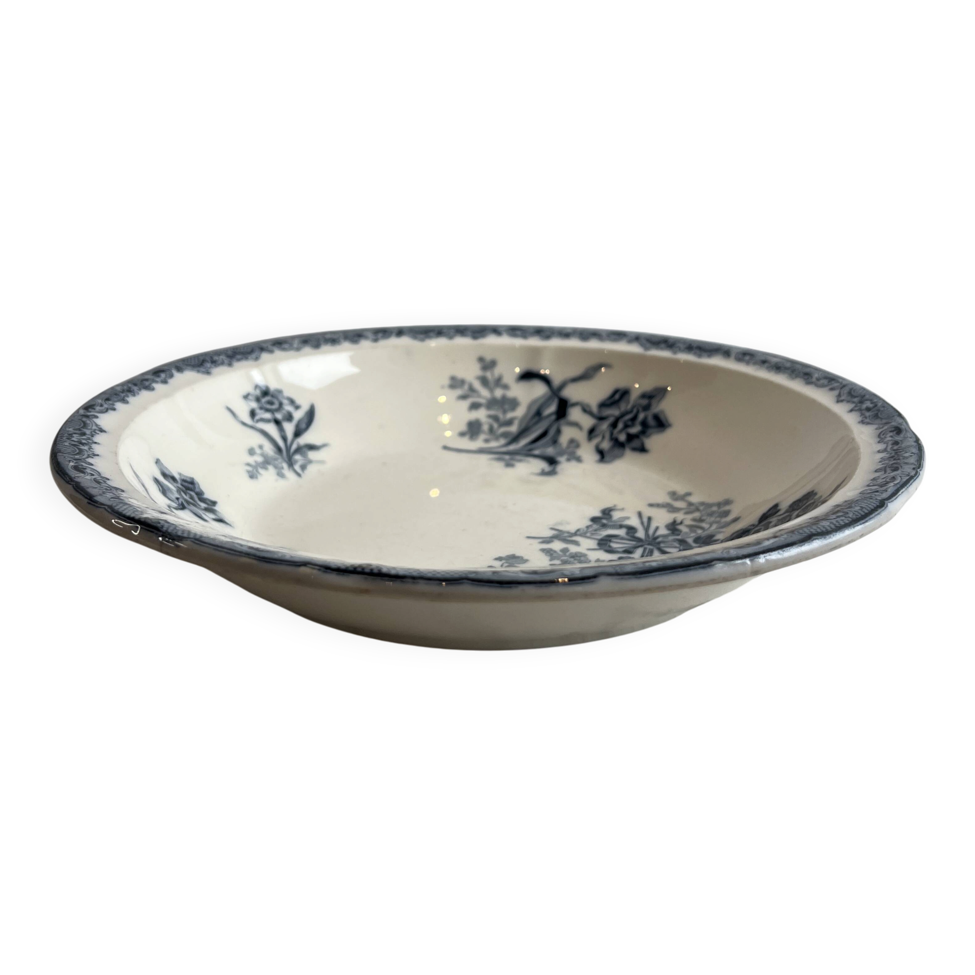 Large presentation dish Sarreguemines Fontanges ironstone