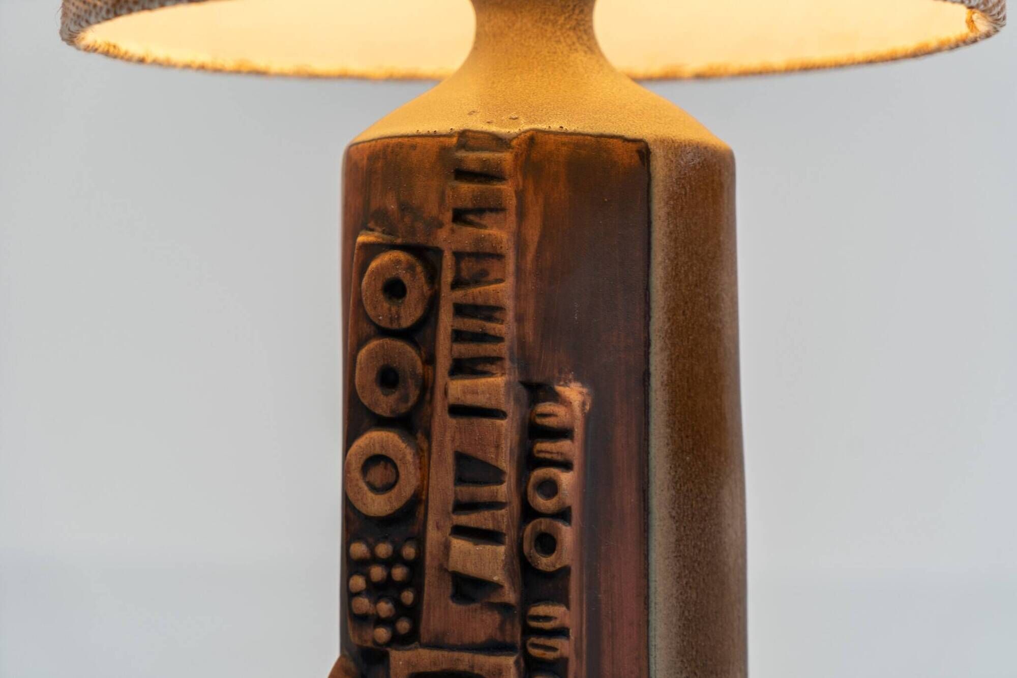 Sculptural “Kennegie” ceramic lamp by Peter Ellery for Tremaen