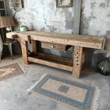 Carpenter's workbench