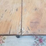 Farm table