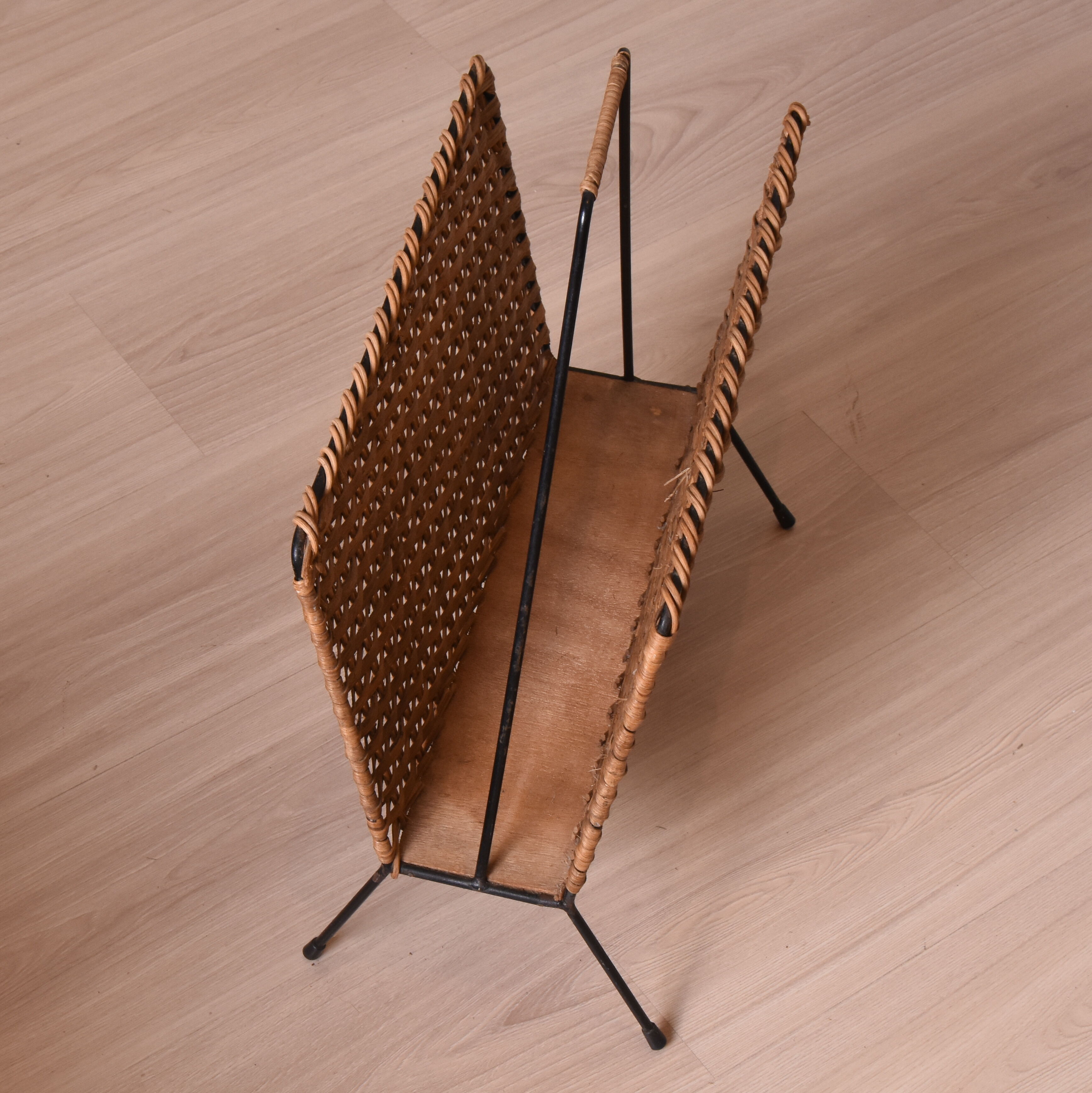 Magazine rack, 1970s