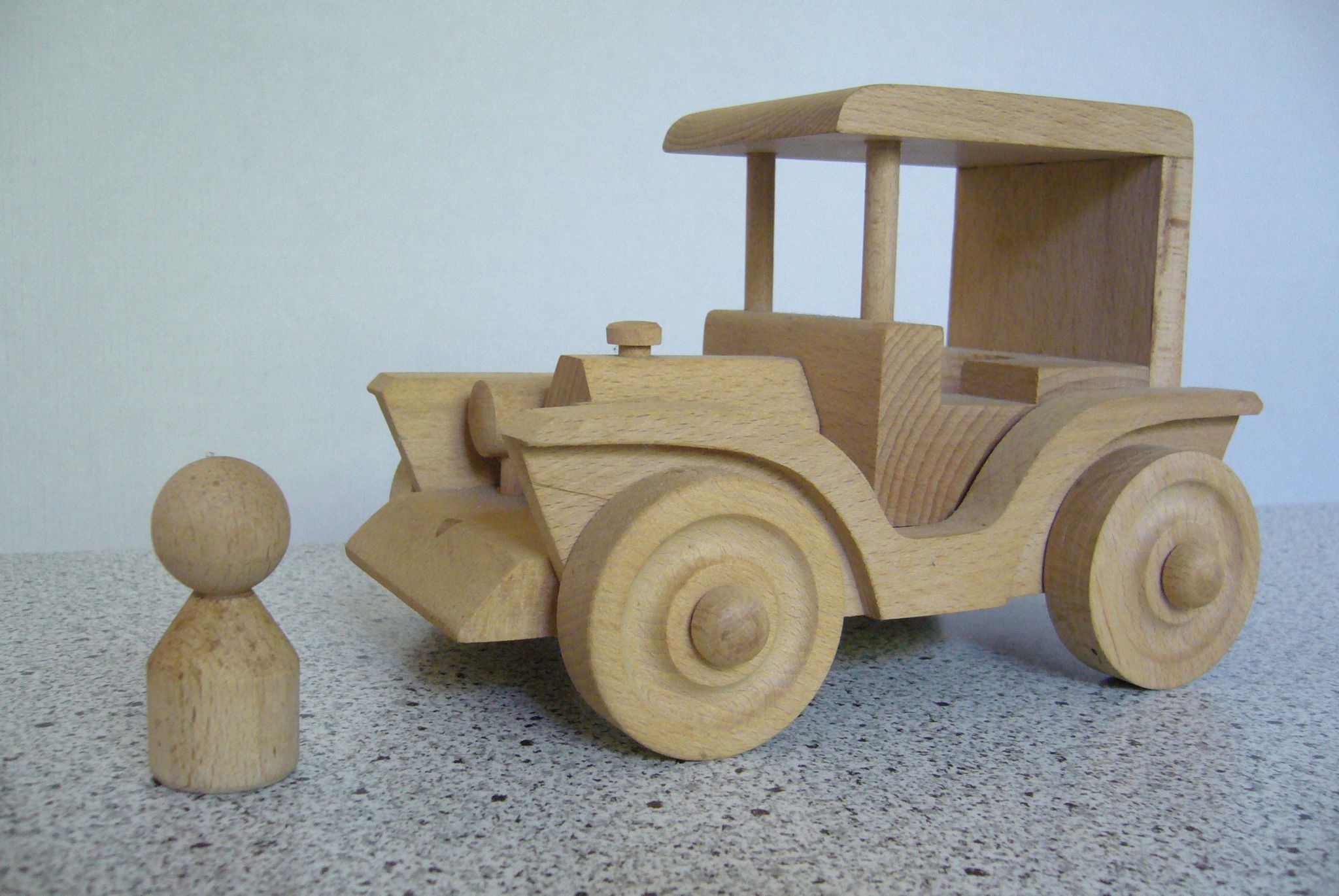 Citroën C3 style wooden car