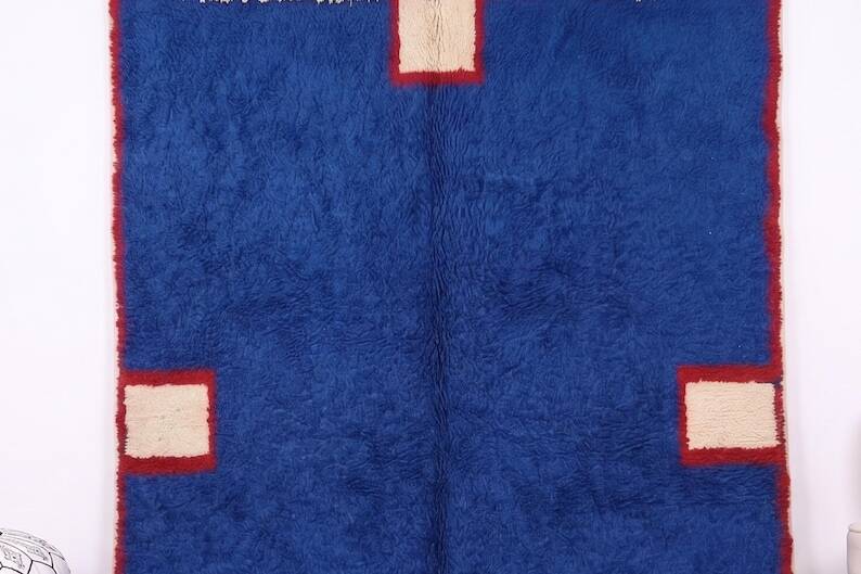 Natural wool rug, handwoven, traditional artisan, size 3/4 m.