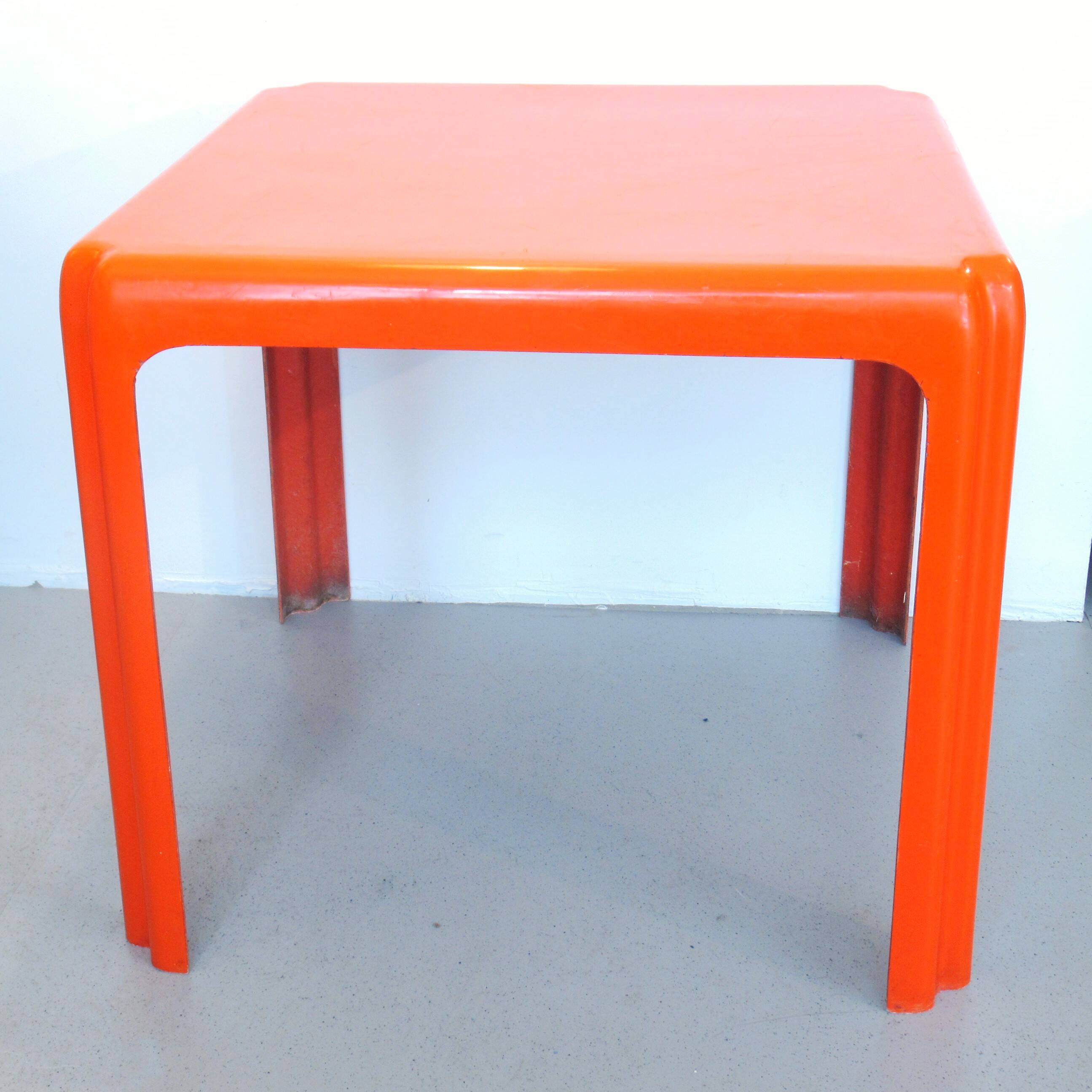 Patrick Gingembre orange fiberglass table 1970