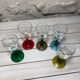 Ancien et rare ! Vendu en lot de 12 Verres à pieds torsadés colorés et gravés de fleurs et feuilles