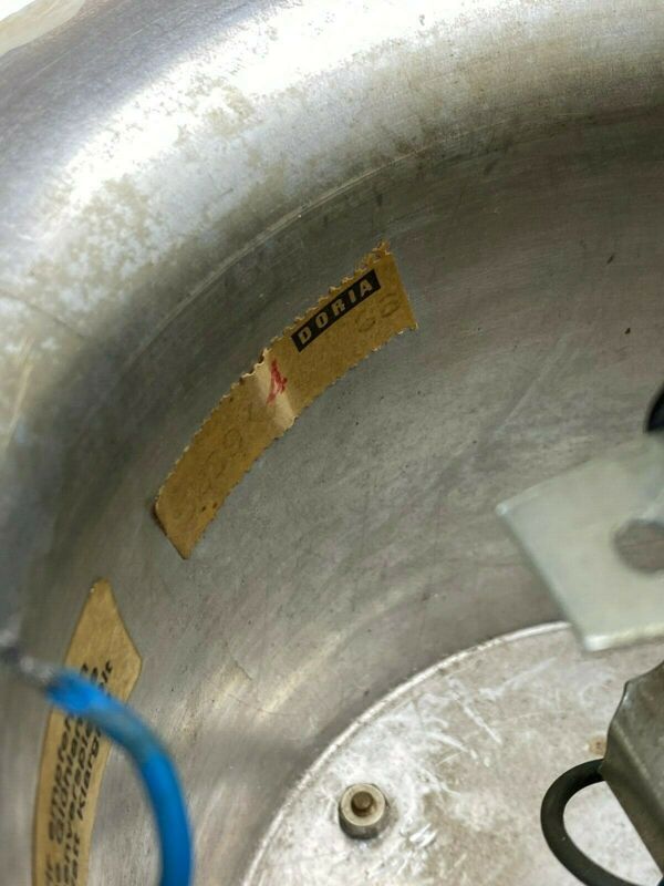 Plafonnier à boule doria en verre espace age design