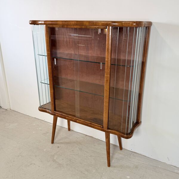 Vitrine vintage avec lattes en verre – Placage noyer chaud - Art Déco