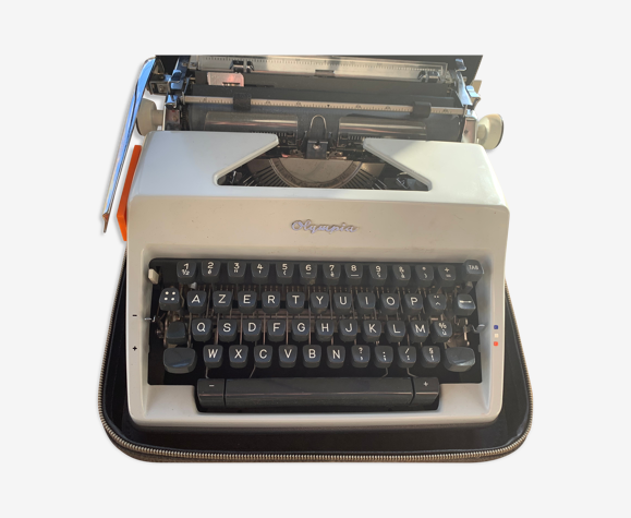 Machine à écrire Olympia portable vintage 1960 Germany occidentale