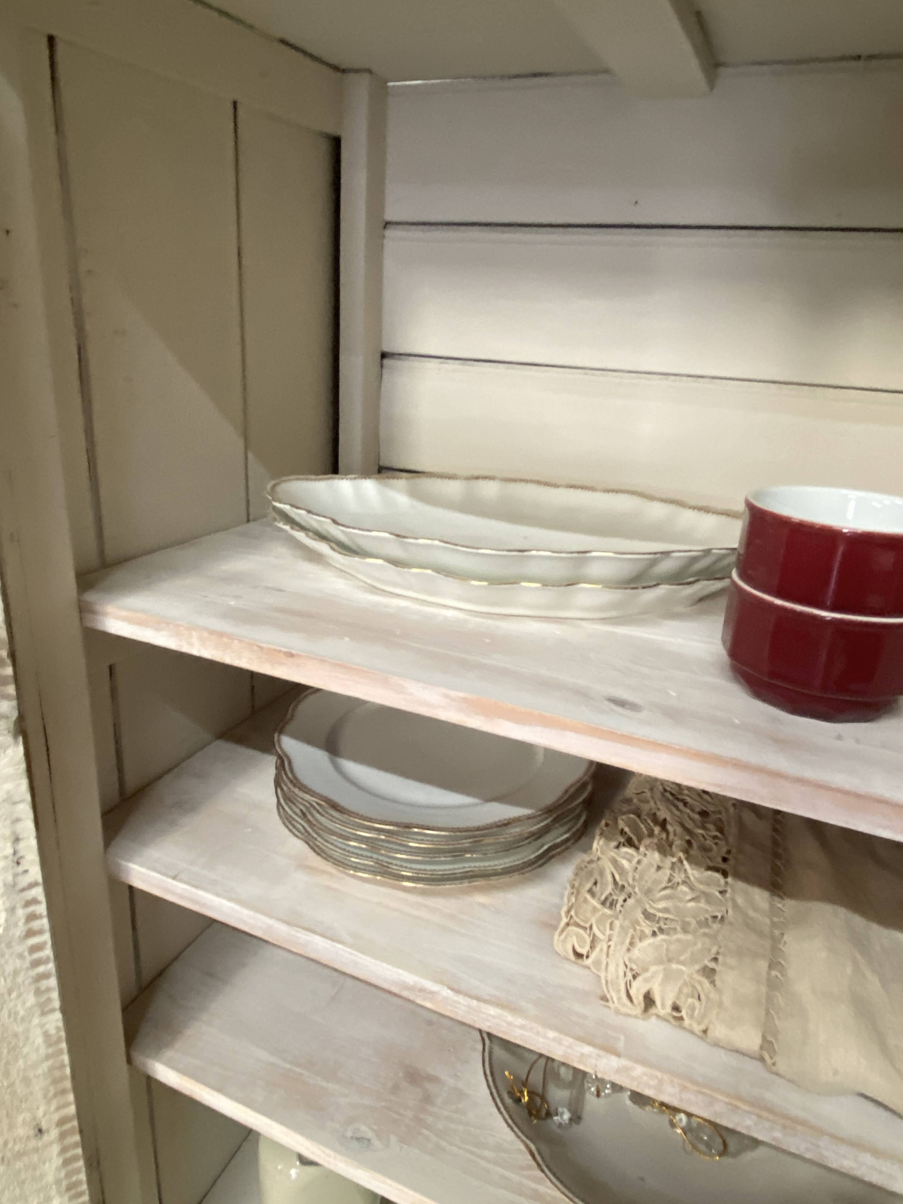Armoire d'atelier relookée