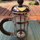 Vintage piston cafeteria