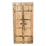 Ancienne fenêtre indienne en bois laqué beige