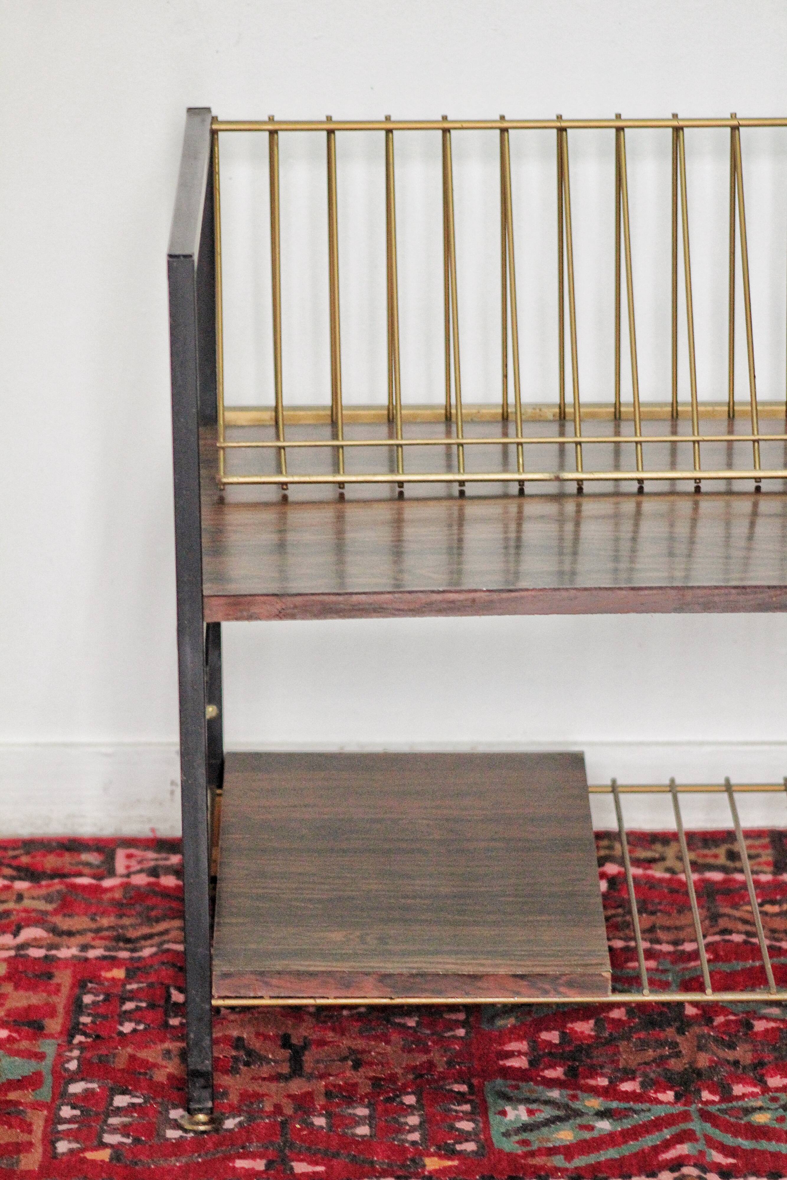 Extra furniture range newspapers/library