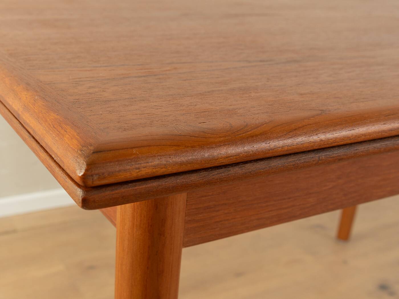 Table à manger extensible classique des années 1960