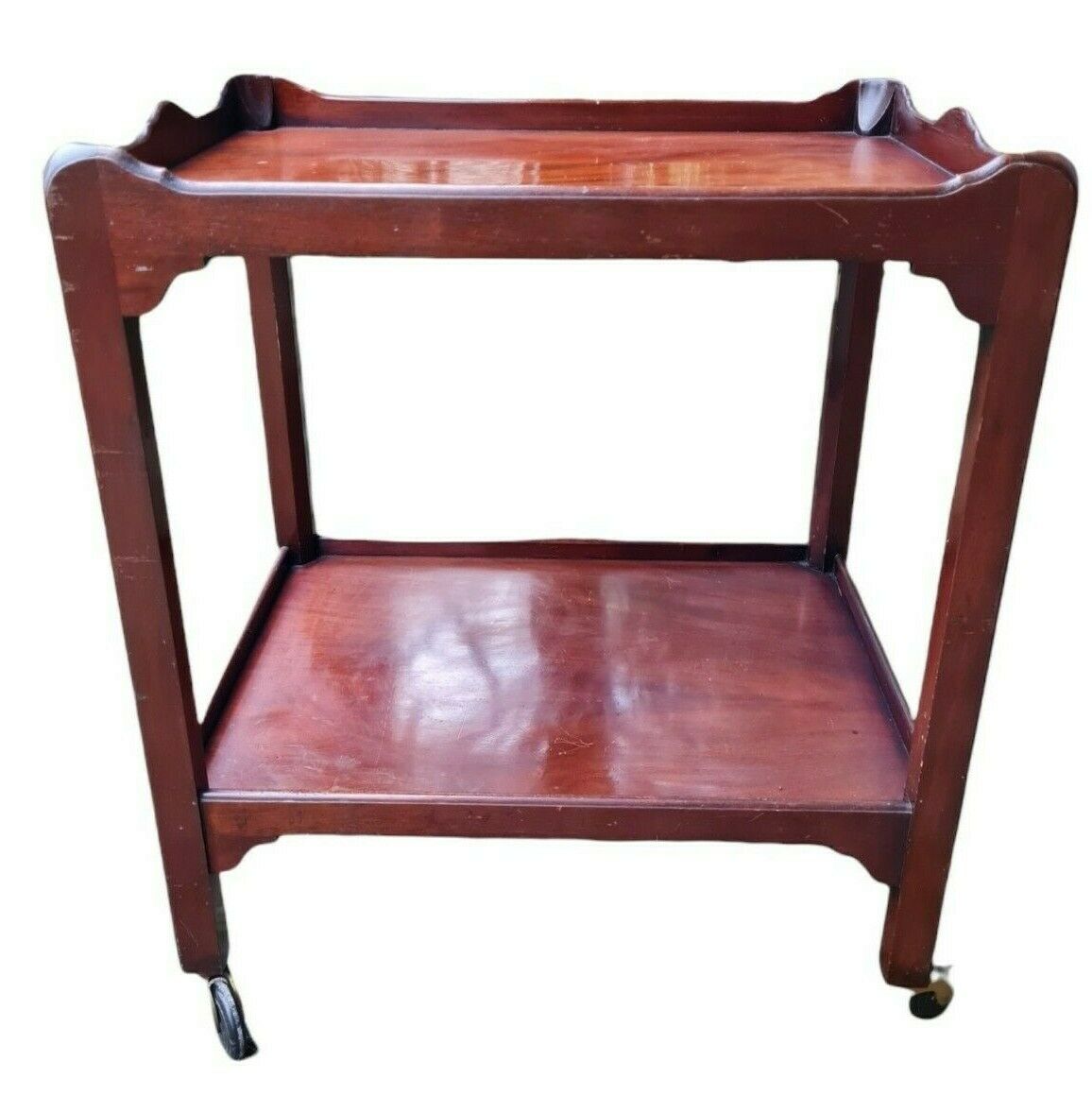 Serving on wooden wheels 30s