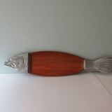 Serving dish, teak fish and silver metal