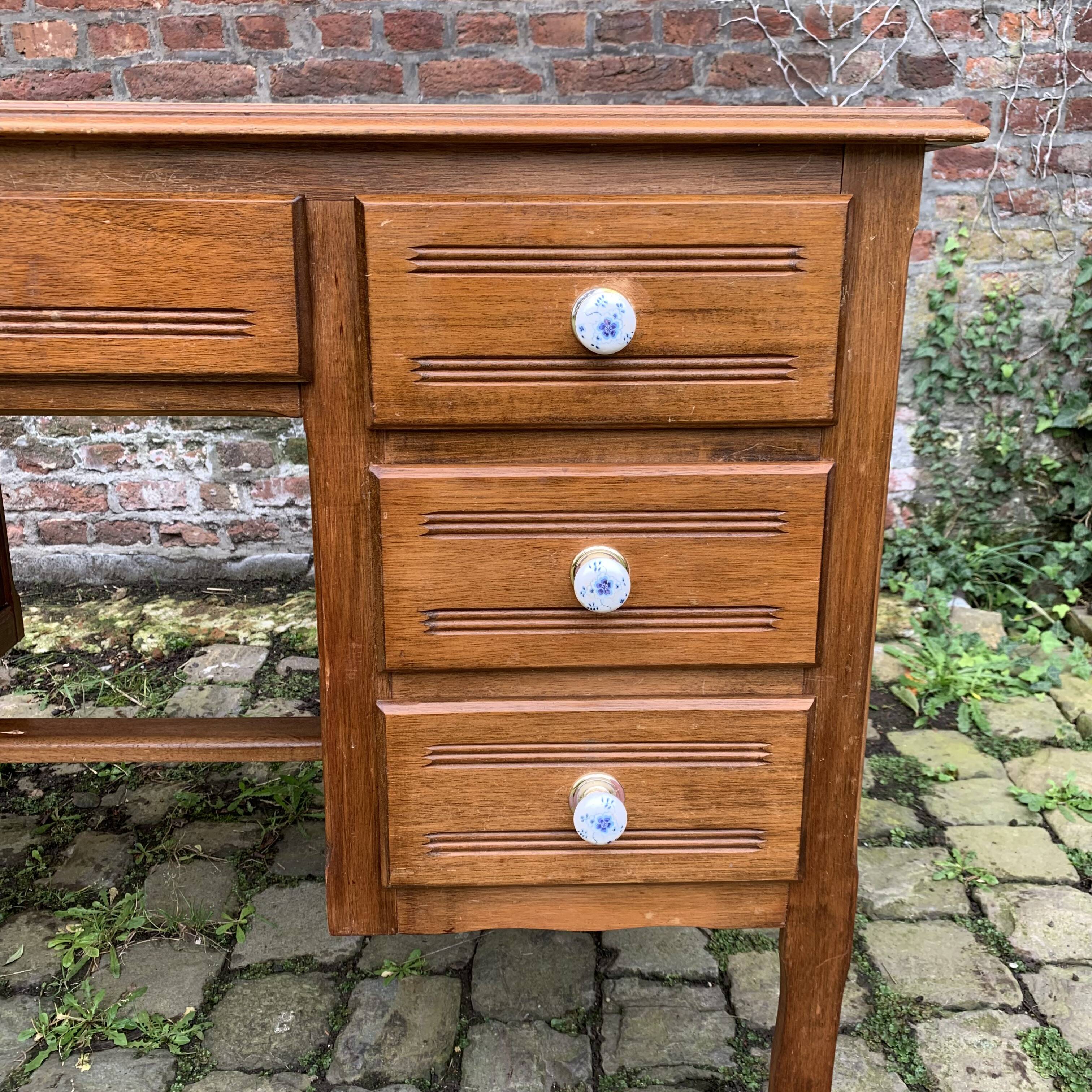 Bureau années 40