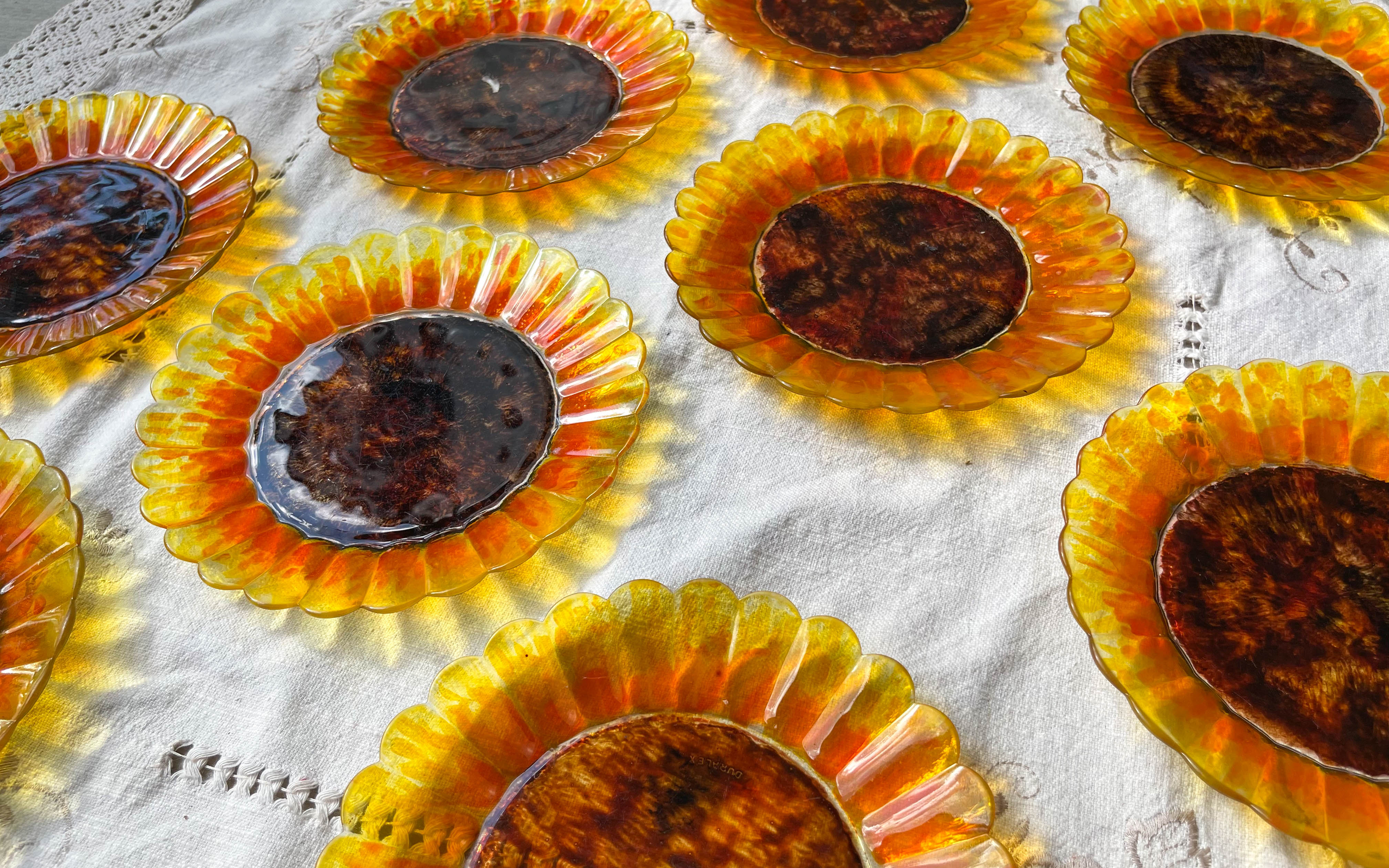 9 small plates sunflower oil lesieur Duralex