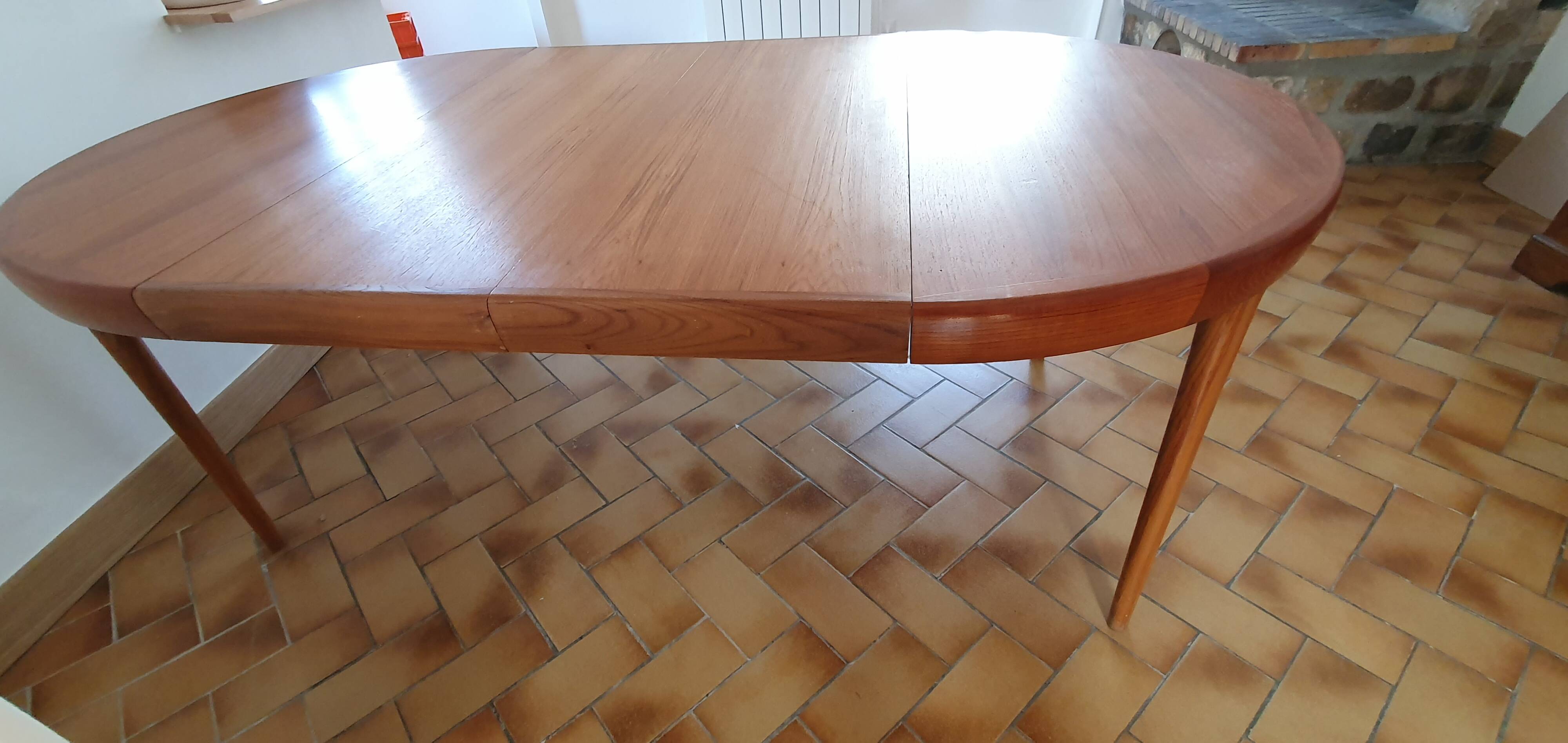 Vintage Scandinavian extendable table with double extension