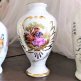 Set of 3 porcelain vases